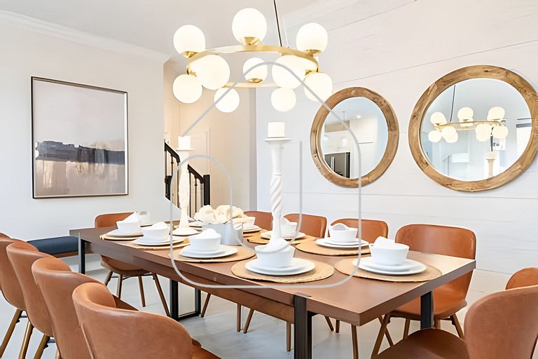 Magical 5BR Home / Pool & Themed Rooms near Disney