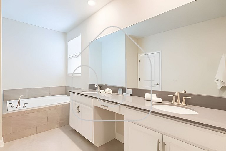 Magical 5BR Home / Pool & Themed Rooms near Disney