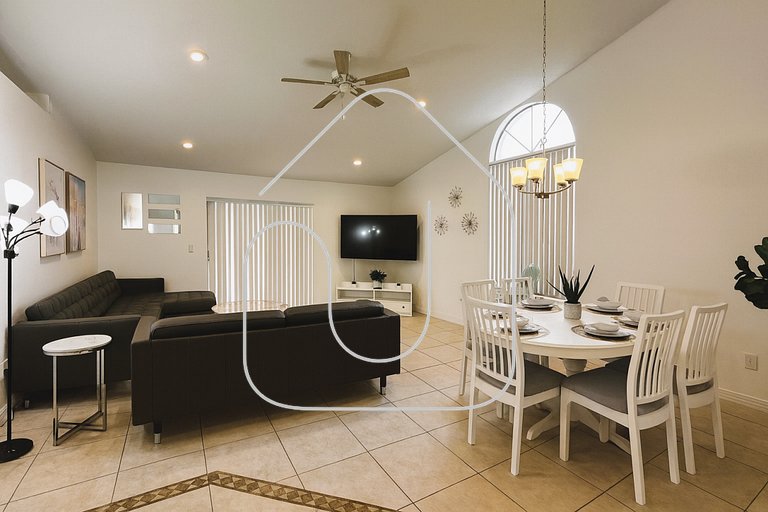 3BD Lakeview House with Pool Dsney