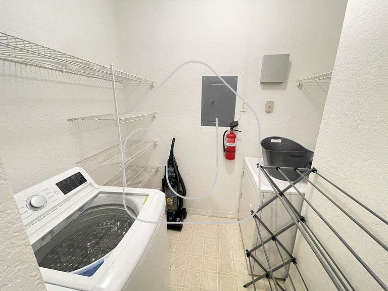 Conforto e Espaço: Apt de 2Q e 2B em Legacy Dunes