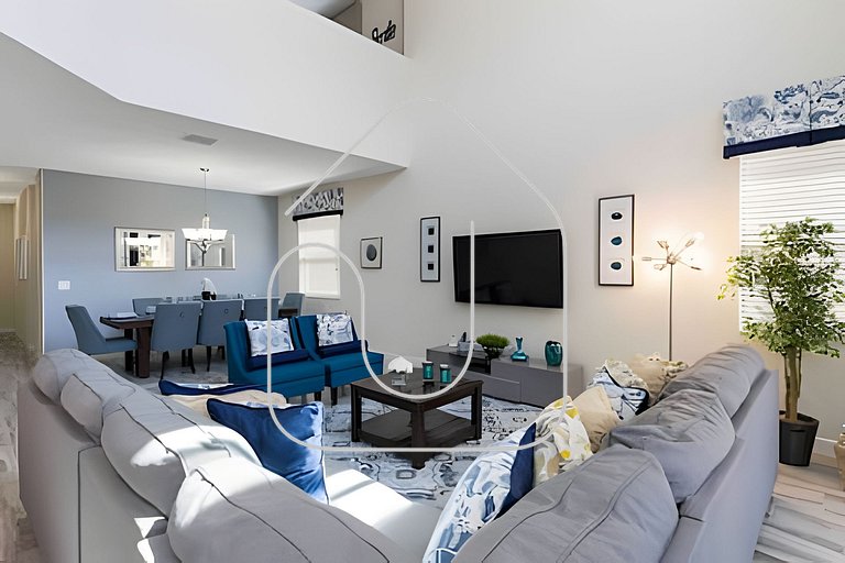 Solterra Villa De Tommaso 5BR w Pool & Games