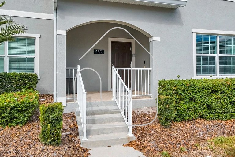 Casa Disney 5 Quartos c/ Piscina – 13 Pessoas