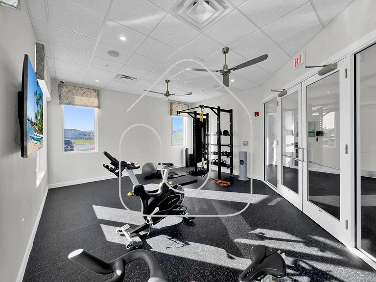 Disney Retreat 5BR w/ Pool – Sleeps 13