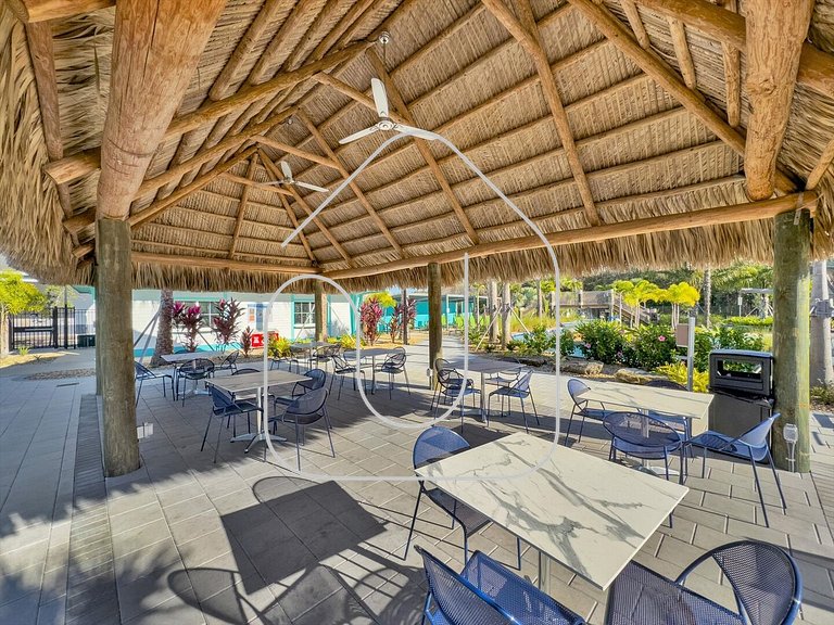 Disney Retreat 5BR w/ Pool – Sleeps 13