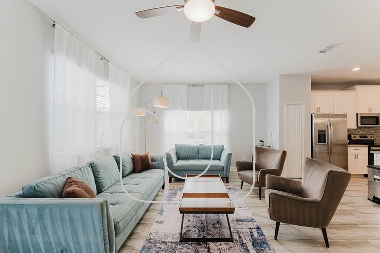 5-Bedroom House with Private Pool