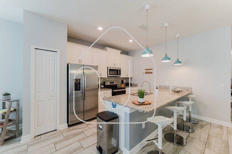 5-Bedroom House with Private Pool