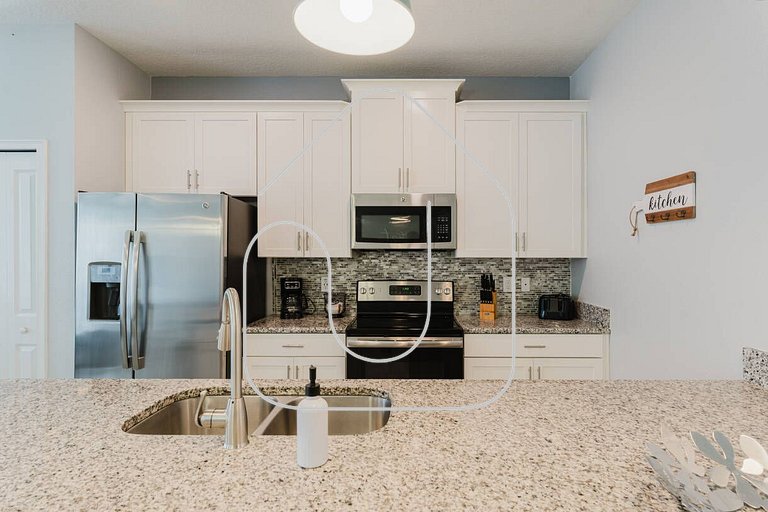 5-Bedroom House with Private Pool