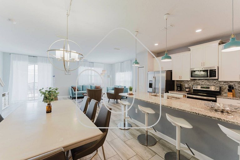 5-Bedroom House with Private Pool