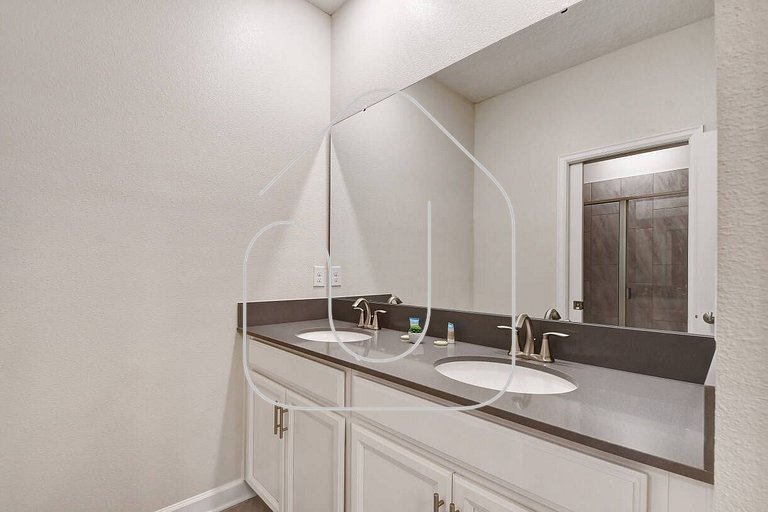 9BR Luxury Villa Storey Lake Orlando