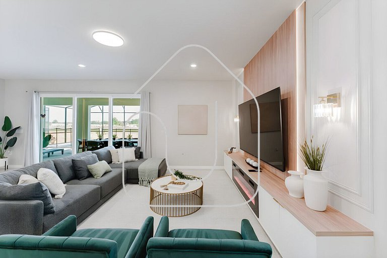 Luxury 8BR Villa with Private Pool near Disney