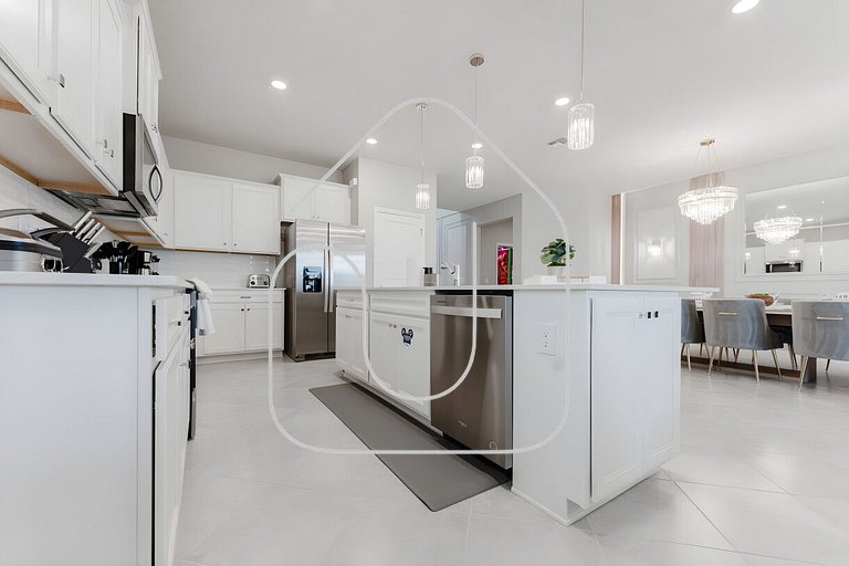 Luxury 8BR Villa with Private Pool near Disney