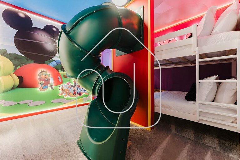 Luxuosa Casa 8 Quartos com Piscina perto da Disney