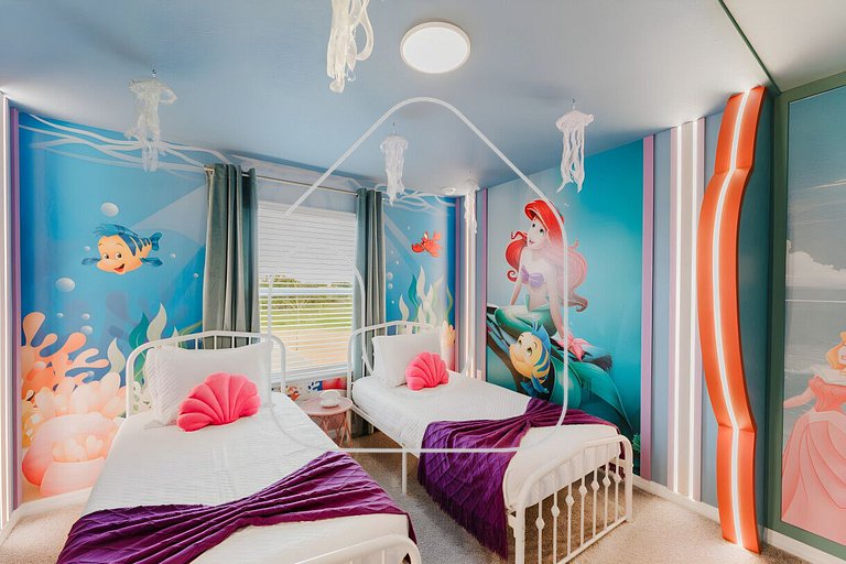 Luxuosa Casa 8 Quartos com Piscina perto da Disney