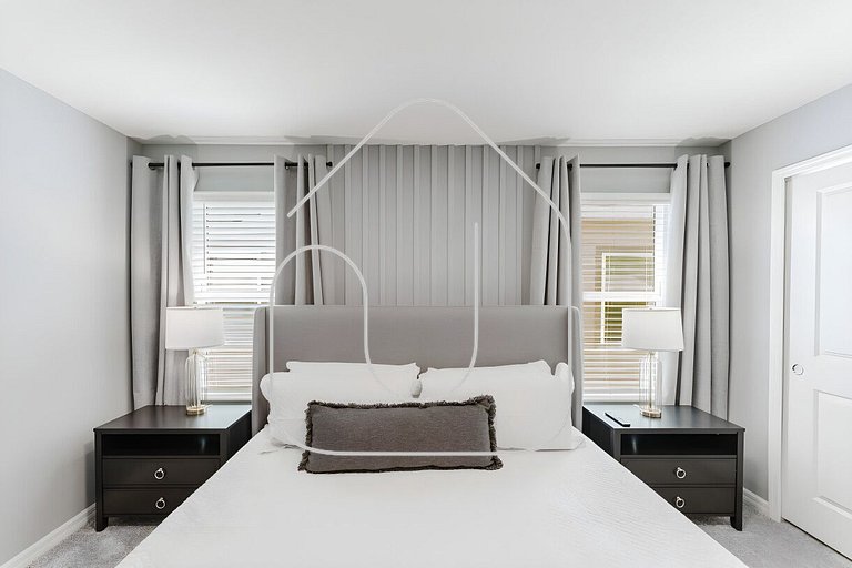 Luxuosa Casa 8 Quartos com Piscina perto da Disney