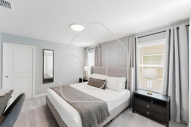 Luxuosa Casa 8 Quartos com Piscina perto da Disney