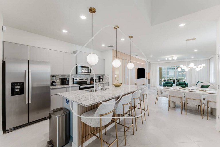 7BR Disney Home with Private Pool