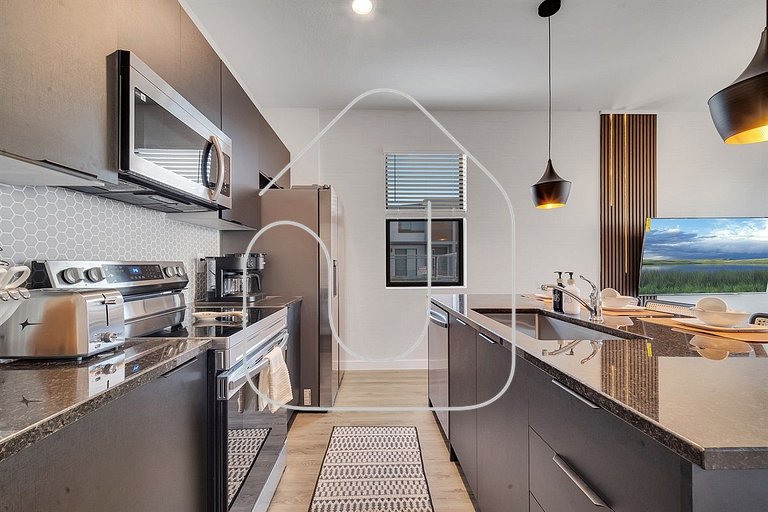 3BR Home at The Hub w/ Pool & Family Fun