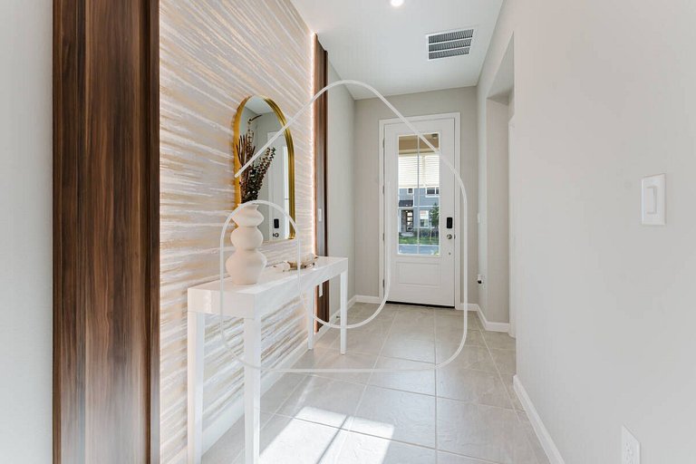 Luxury 6BR Villa near Disney with Pool