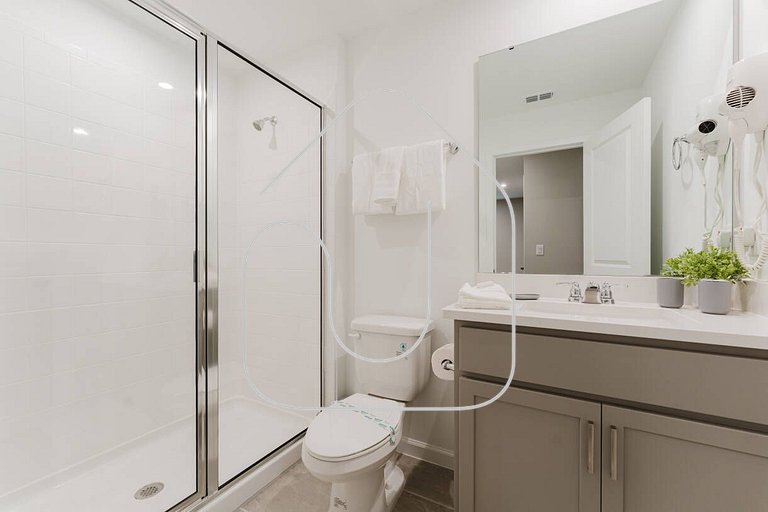 Luxury 6BR Villa near Disney with Pool