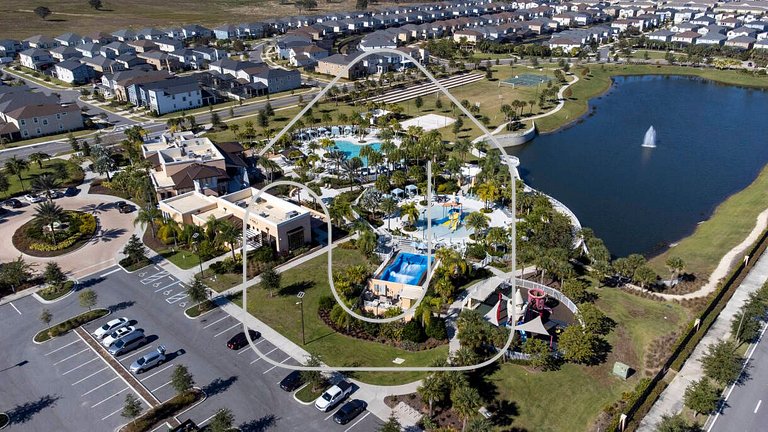 Luxury 6BR Villa near Disney with Pool