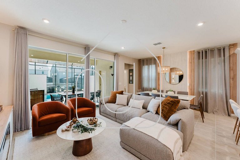 Luxury 6BR Home with Pool | Solara Resort