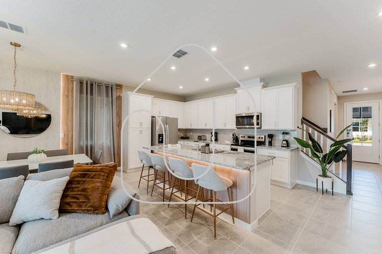 Luxury 6BR Home with Pool | Solara Resort