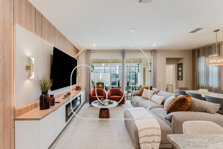 Luxury 6BR Home with Pool | Solara Resort