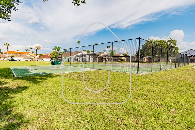 Lake View Home w/ Private Pool & 5BR – Near Disney