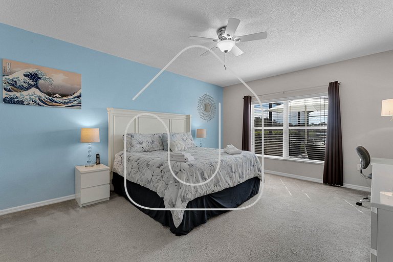 Lake View Home w/ Private Pool & 5BR – Near Disney