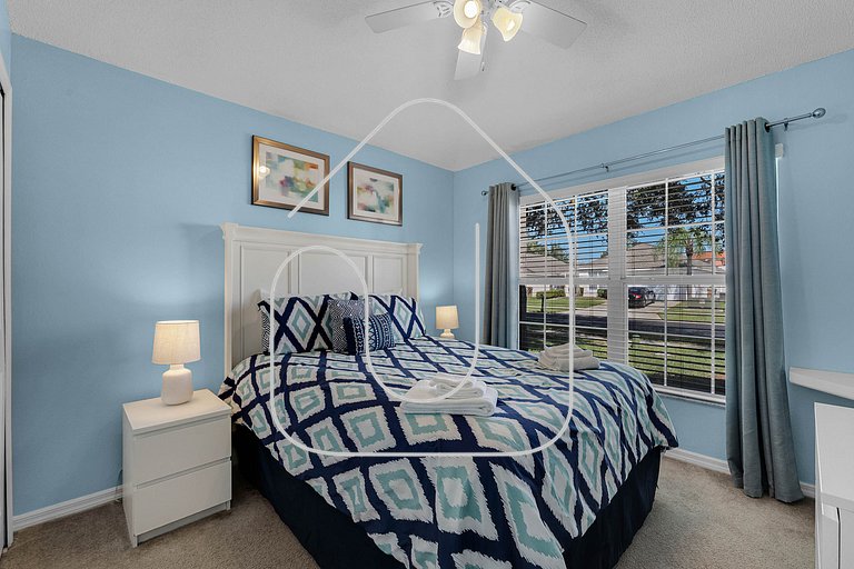 Lake View Home w/ Private Pool & 5BR – Near Disney