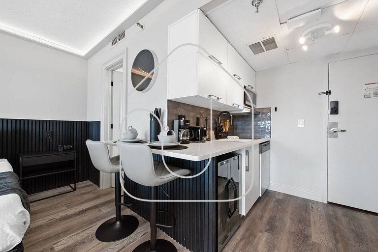 Estúdio The Enclave – Piscinas, academia e vista