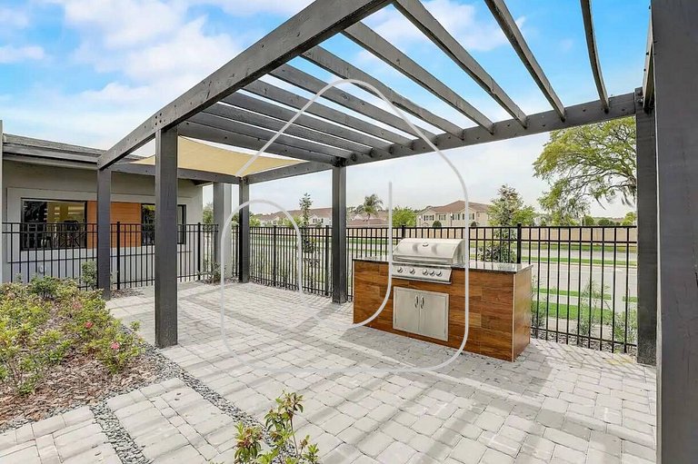 Casa 3 Quartos no The Hub com Piscina e Lazer