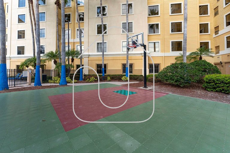 StaySky Orlando, Family Suite w/ Kitchen