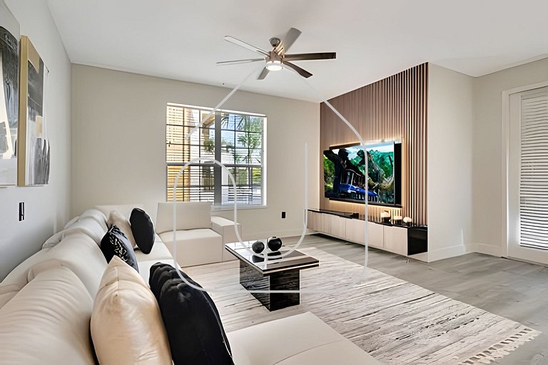 Vista Cay | 4BR Luxury Near Universal Studios