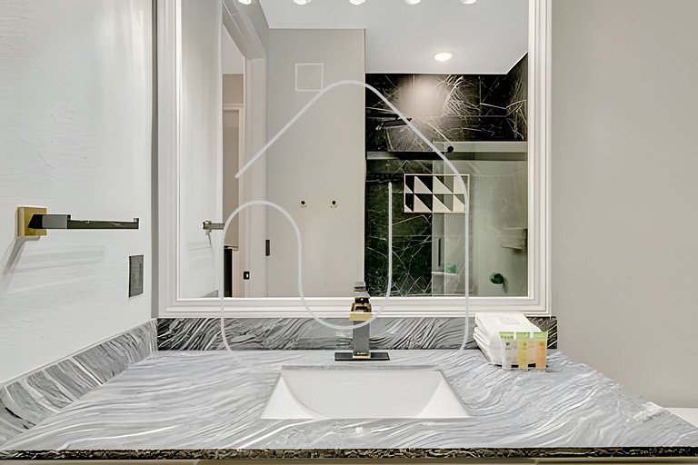 Vista Cay | 4BR Luxury Near Universal Studios