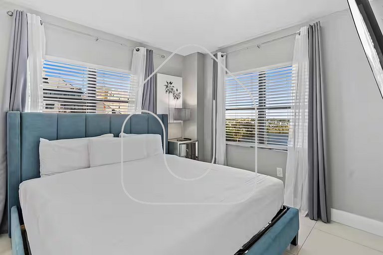 Modern 2-Bedroom Enclave Condo Retreat