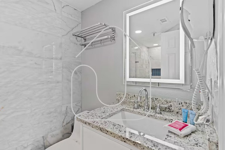 Modern 2-Bedroom Enclave Condo Retreat