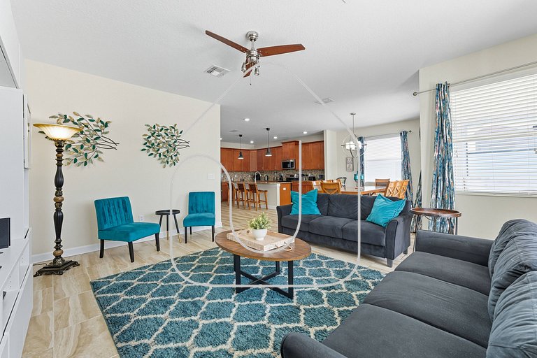 Storey Lake 6BR Villa w/ Private Pool & Spa