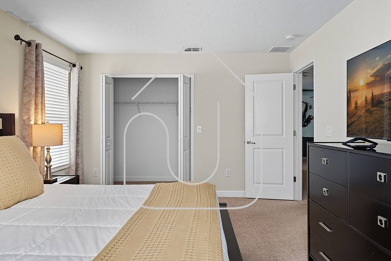 Storey Lake 6BR Villa w/ Private Pool & Spa