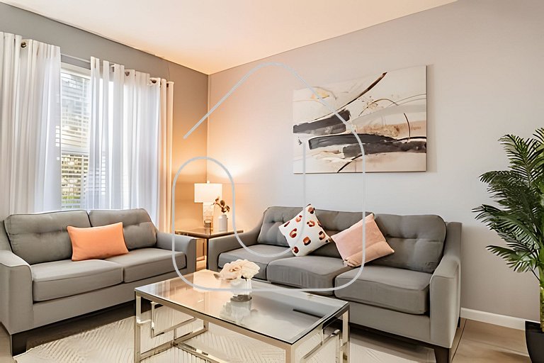 Solterra 6BR, 4 enSuites, Pool & Game Room