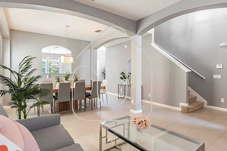 6BR Solterra Home, Pool & Game Room