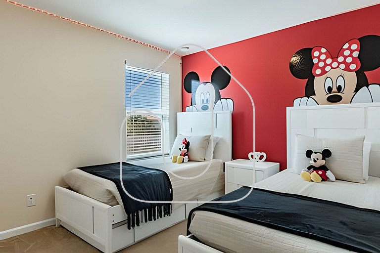 Casa 6Q Solterra, Piscina e Game Room