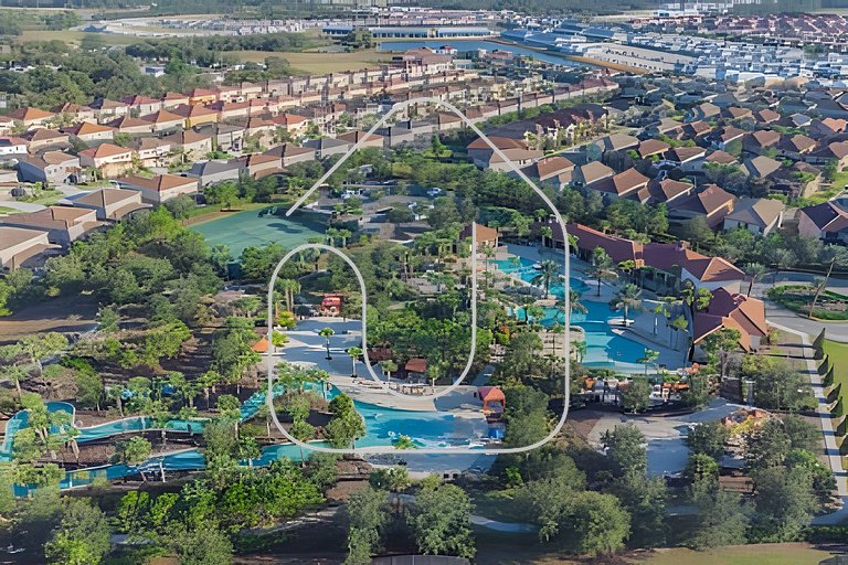 Solterra 6BR, 4 enSuites, Pool & Game Room