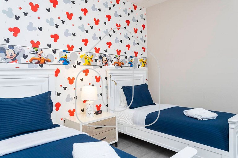 Casa Familiar c/ Piscina 9 Quartos Perto Disney