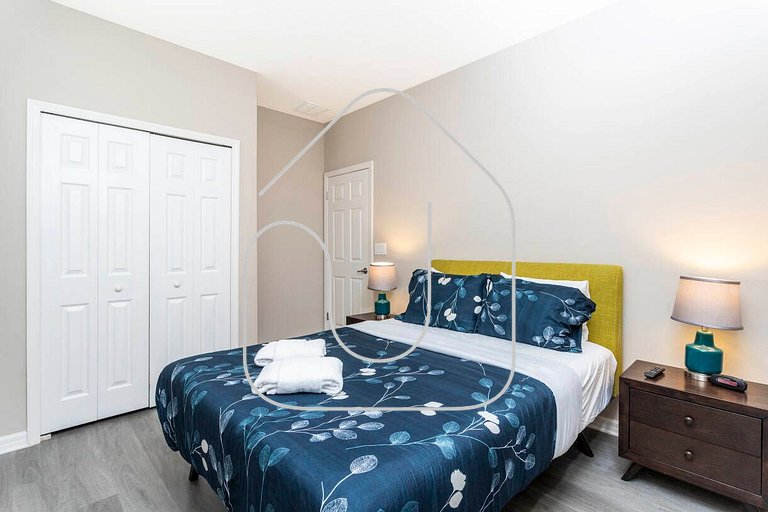 Family Home w/ Pool 9BR Near Disney