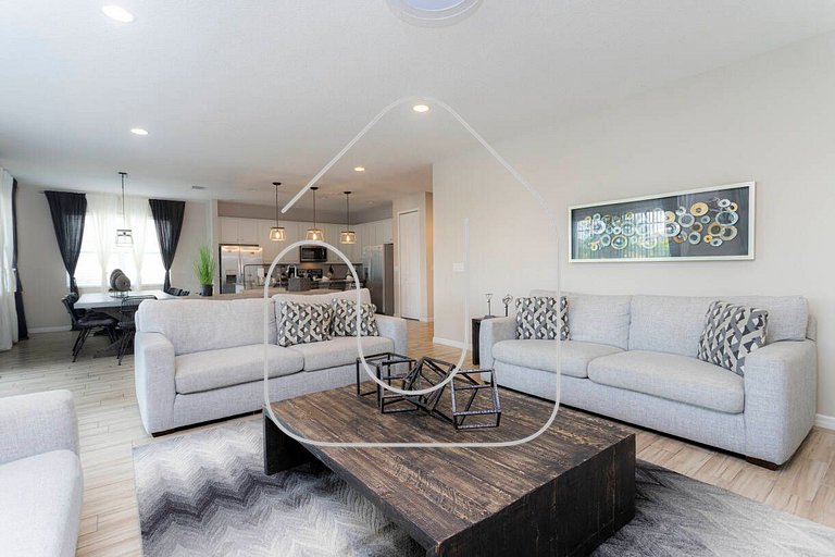 Family Home w/ Pool 9BR Near Disney