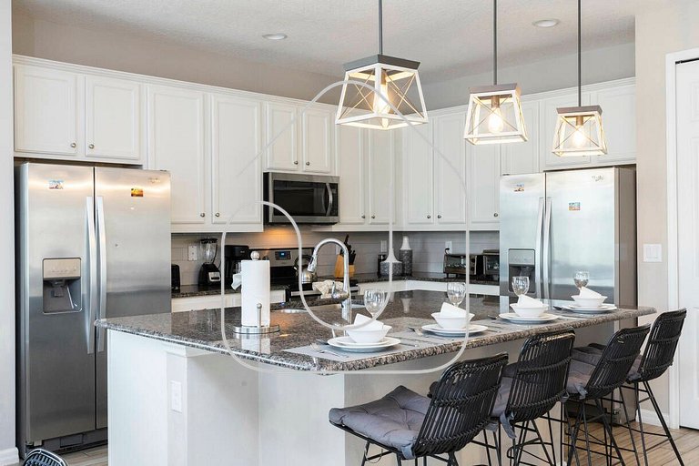 Family Home w/ Pool 9BR Near Disney