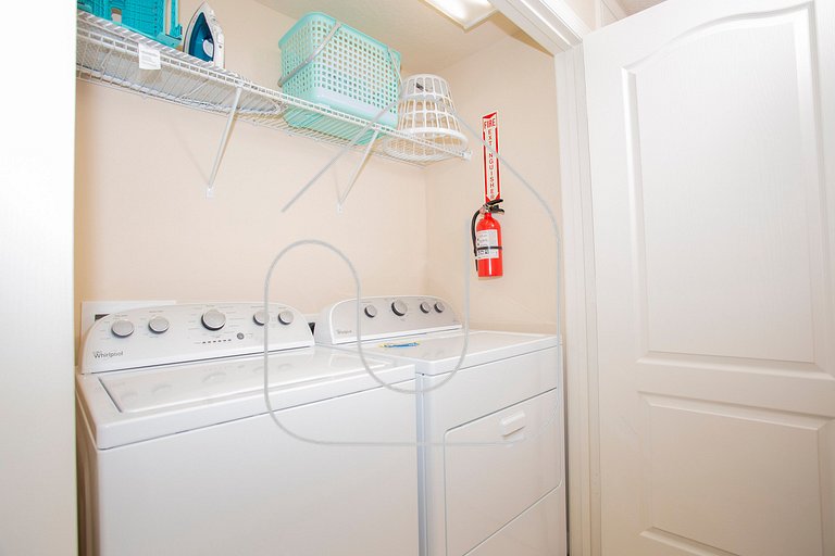 Compass Bay – Family Comfort & Resort Amenities