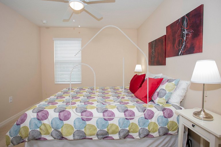 Compass Bay – Family Comfort & Resort Amenities