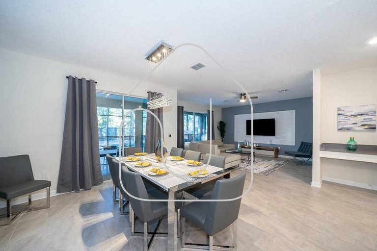 Sleeps 17 - Luxury 6BDHome with Pool – Storey Lake